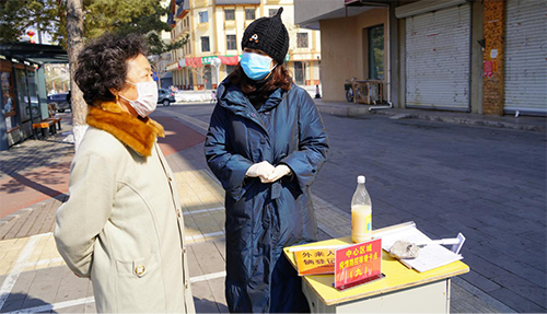 【最美逆行者】戰(zhàn)疫女神，節(jié)日快樂